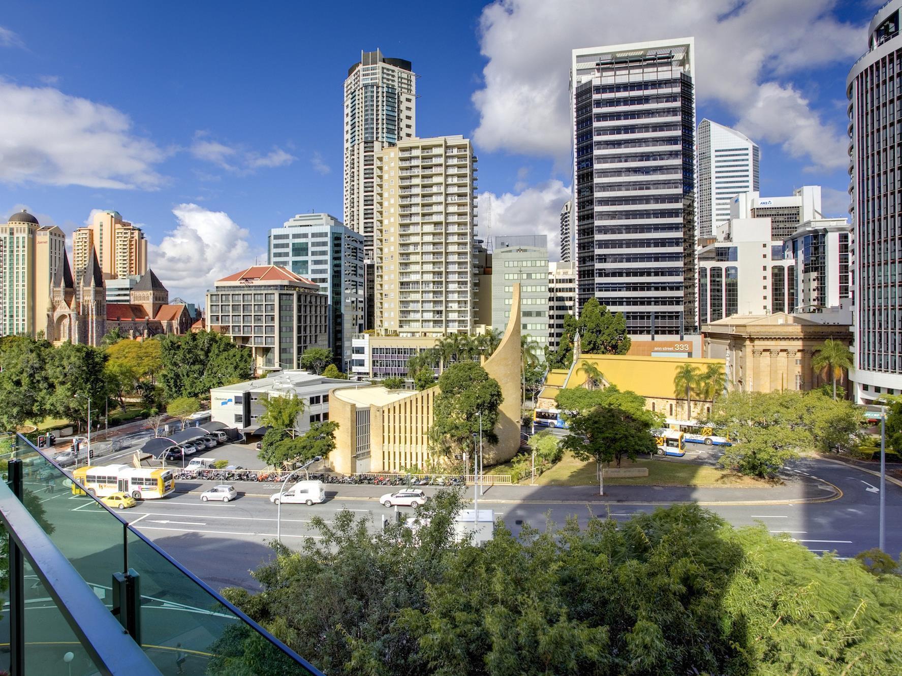 Quattro On Astor Apartments Brisbane By Restt Exterior photo