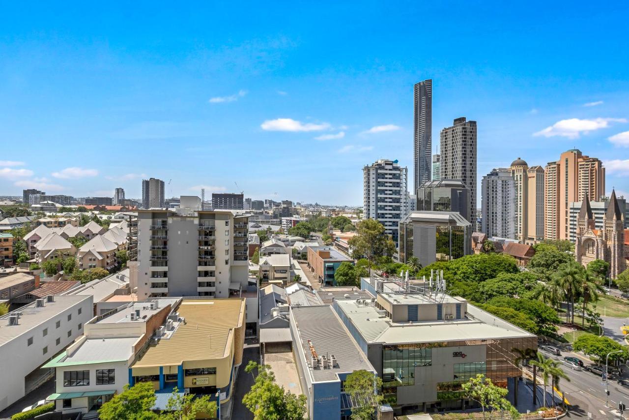 Quattro On Astor Apartments Brisbane By Restt Exterior photo